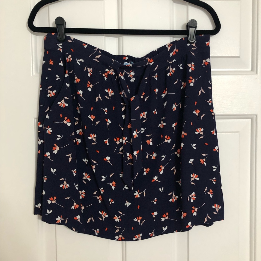 Draper James skirt, new with tags, size M